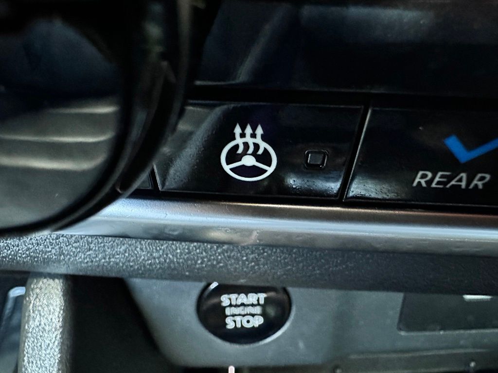 2025 Nissan Rogue SL w/Premium &amp; Tech Pkg San Clemente CA