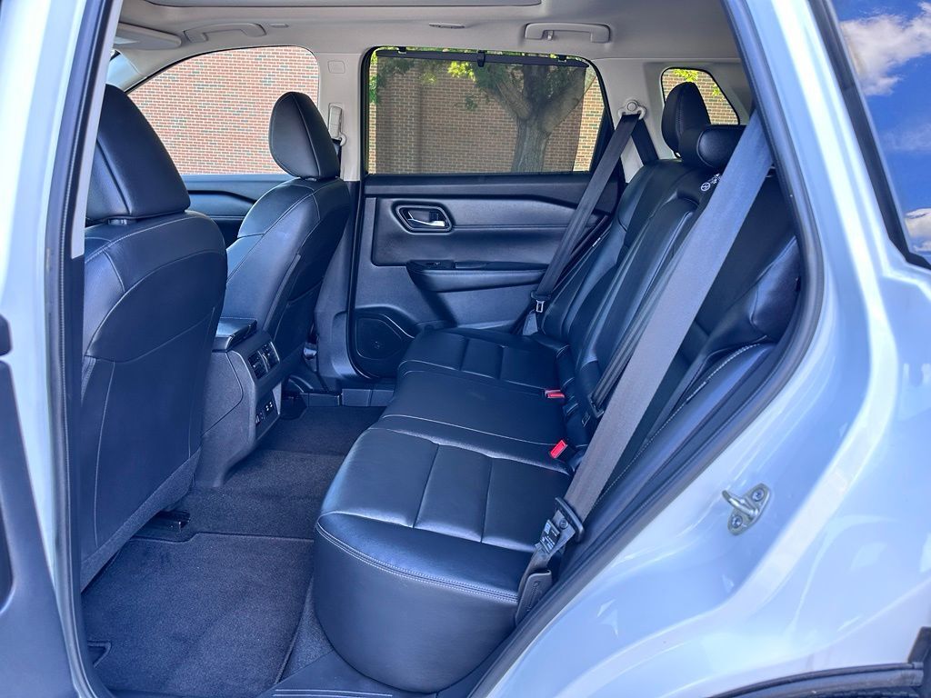 2025 Nissan Rogue SL w/Premium &amp; Tech Pkg San Clemente CA