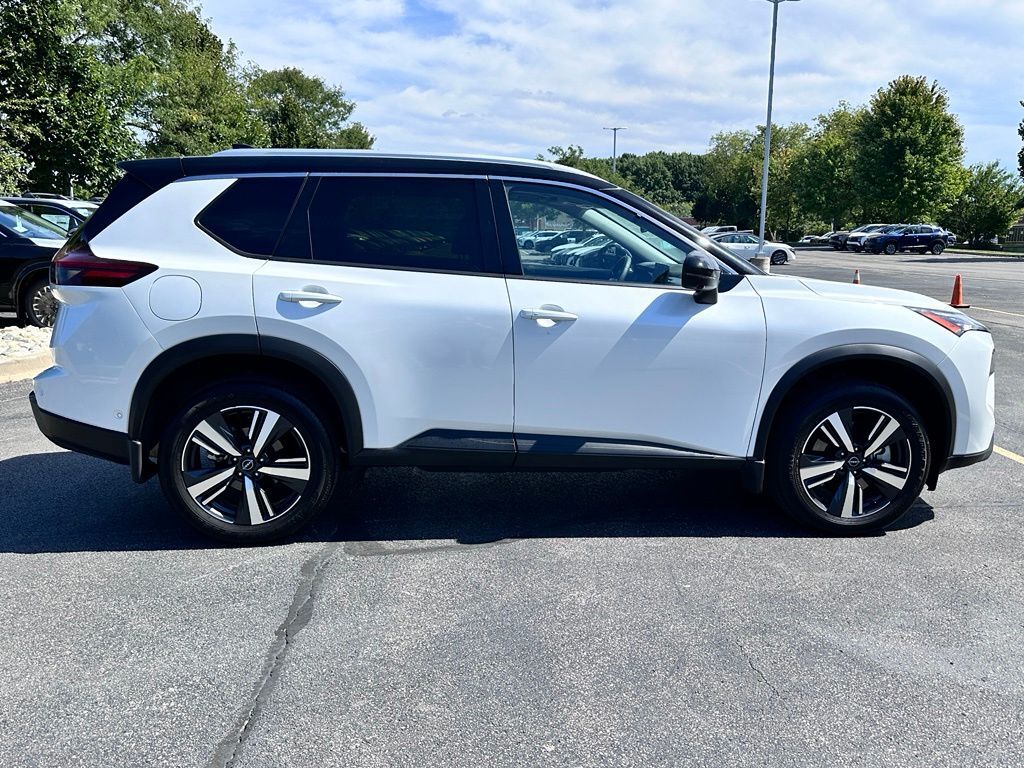 2025 Nissan Rogue SL w/Premium &amp; Tech Pkg San Clemente CA