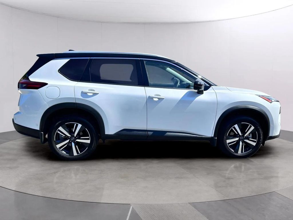 2025 Nissan Rogue SL w/Premium &amp; Tech Pkg San Clemente CA