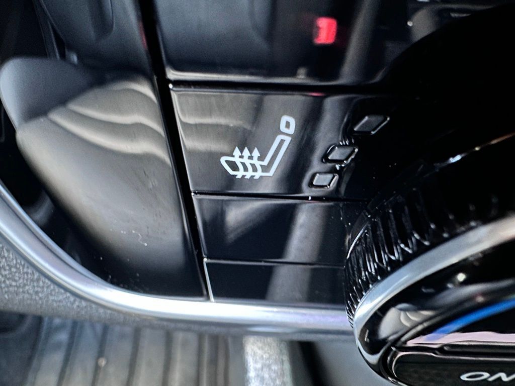 2025 Nissan Rogue SL w/Premium &amp; Tech Pkg San Clemente CA