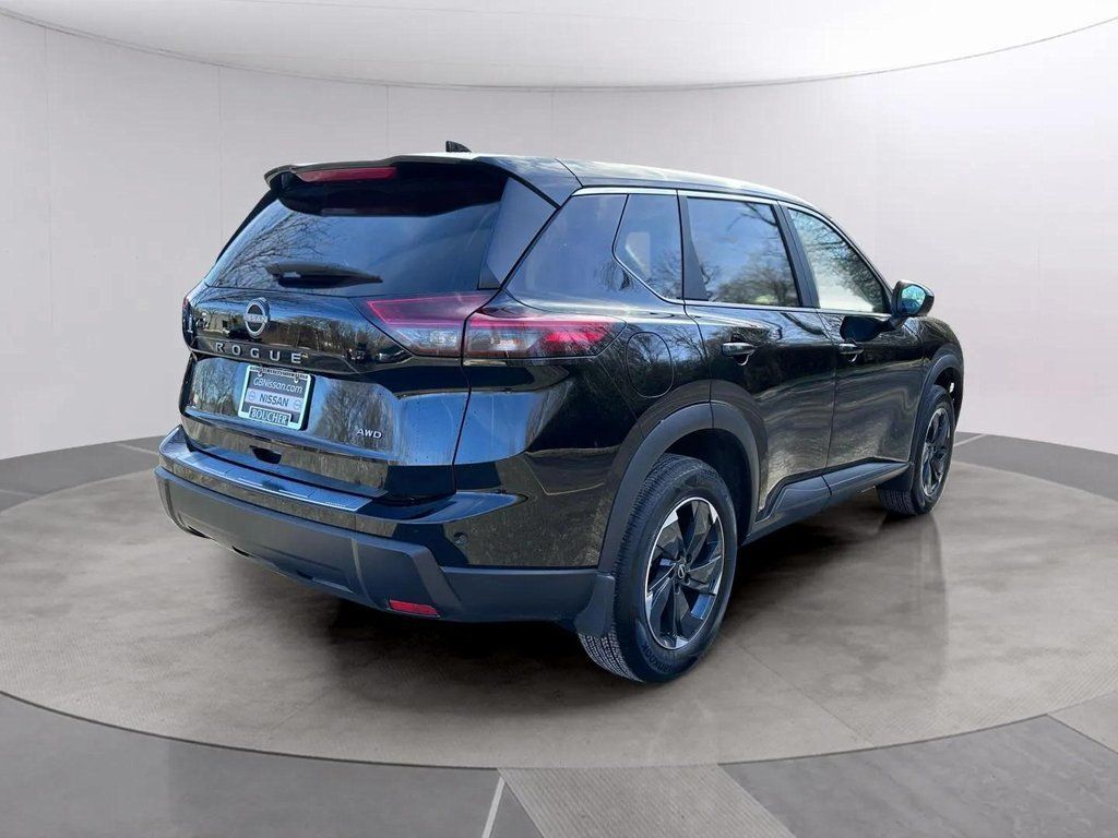 2025 Nissan Rogue SV