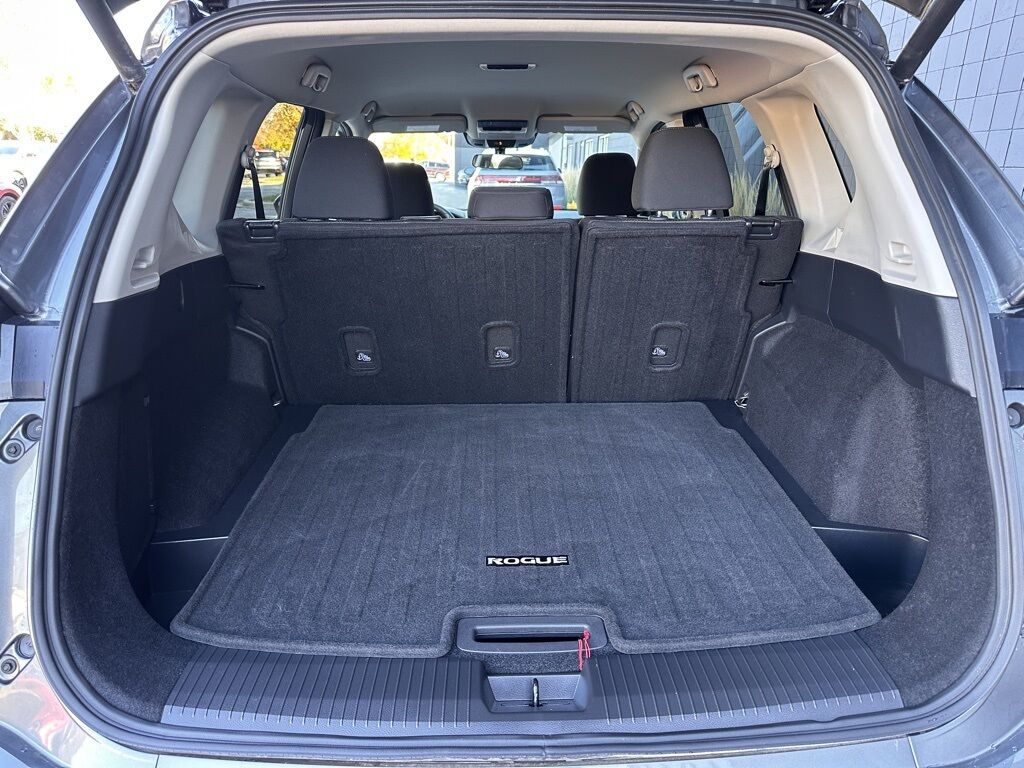 2025 Nissan Rogue SV San Clemente CA