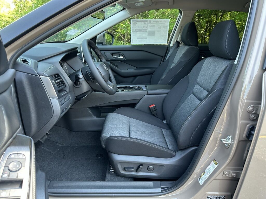2025 Nissan Rogue SV San Clemente CA