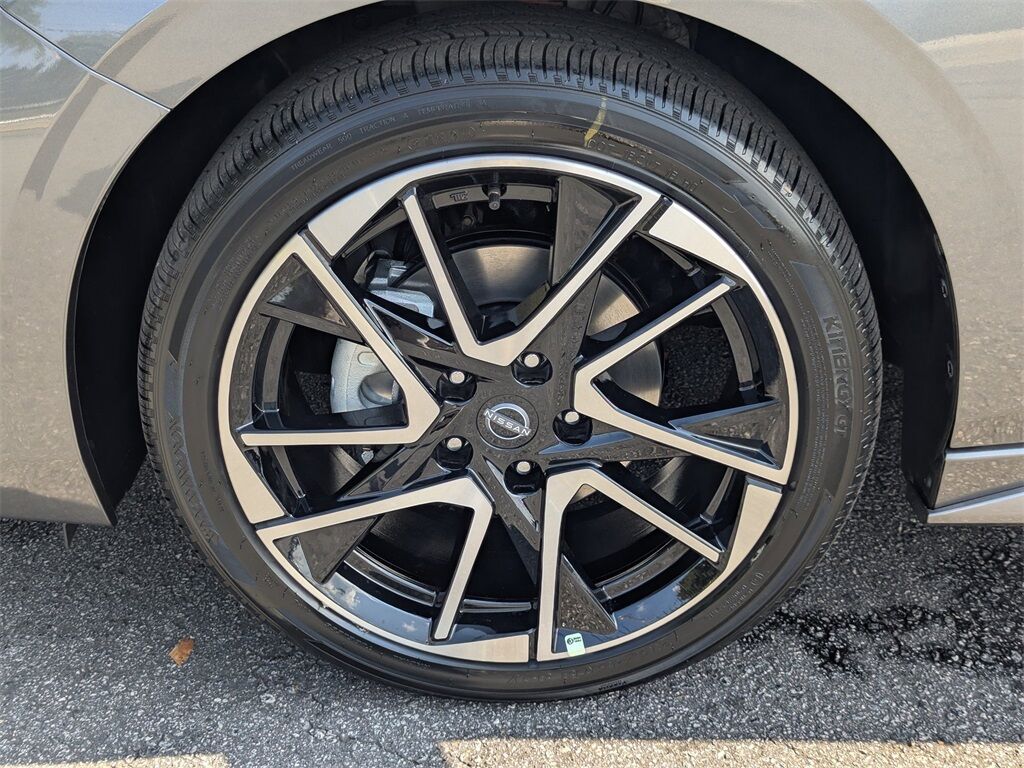 2025 Nissan Sentra SR Kennesaw GA 2025 Nissan Sentra SR Kennesaw GA