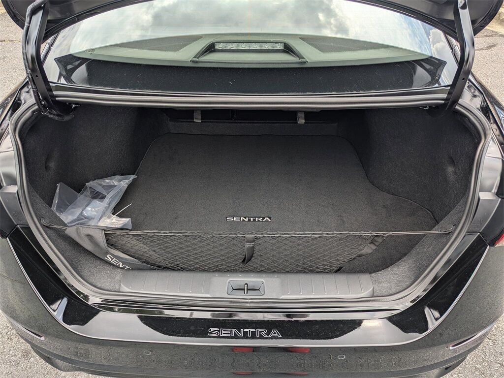 2025 Nissan Sentra SR Kennesaw GA 2025 Nissan Sentra SR Kennesaw GA