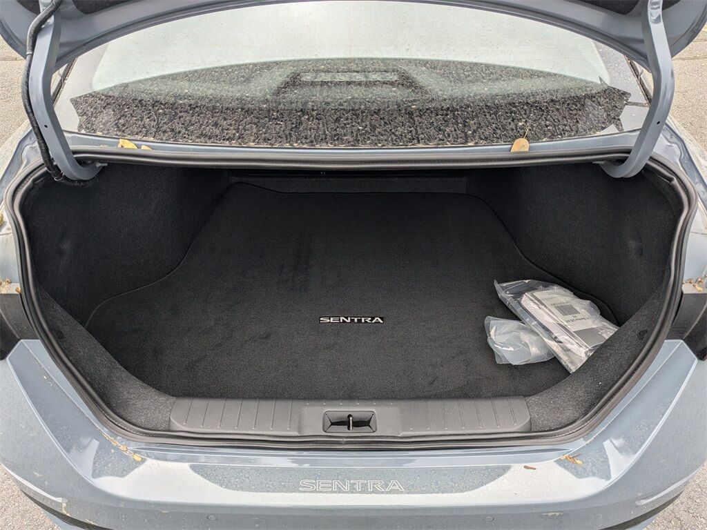 2025 Nissan Sentra SR Kennesaw GA 2025 Nissan Sentra SR Kennesaw GA