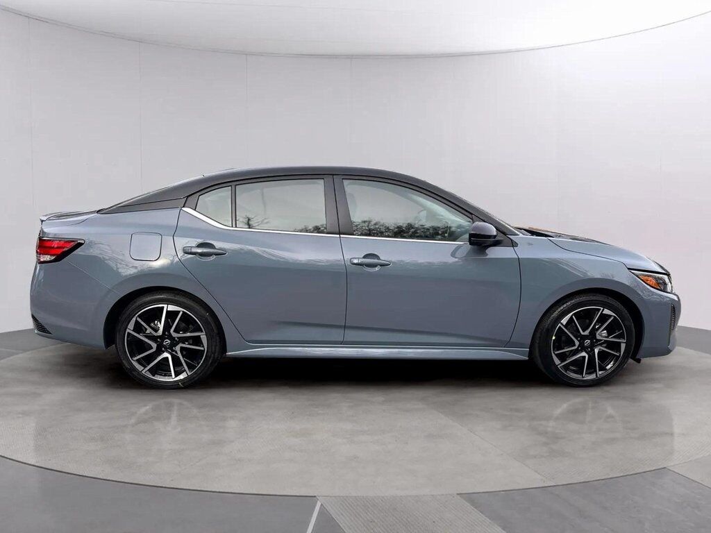 2025 Nissan Sentra SR San Clemente CA 2025 Nissan Sentra SR San Clemente CA