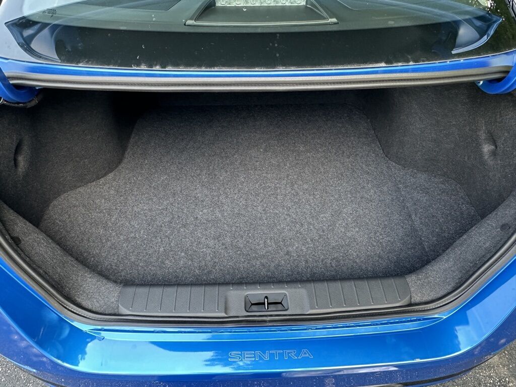 2025 Nissan Sentra SR San Clemente CA 2025 Nissan Sentra SR San Clemente CA