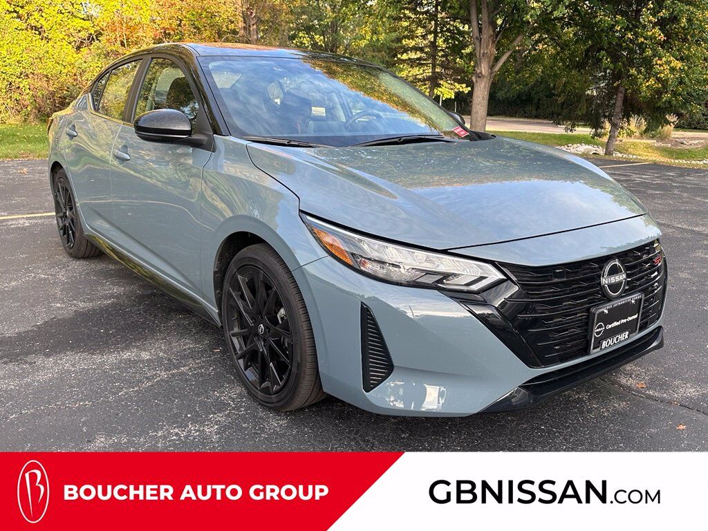 2025 Nissan Sentra SR w/Midnight Pkg