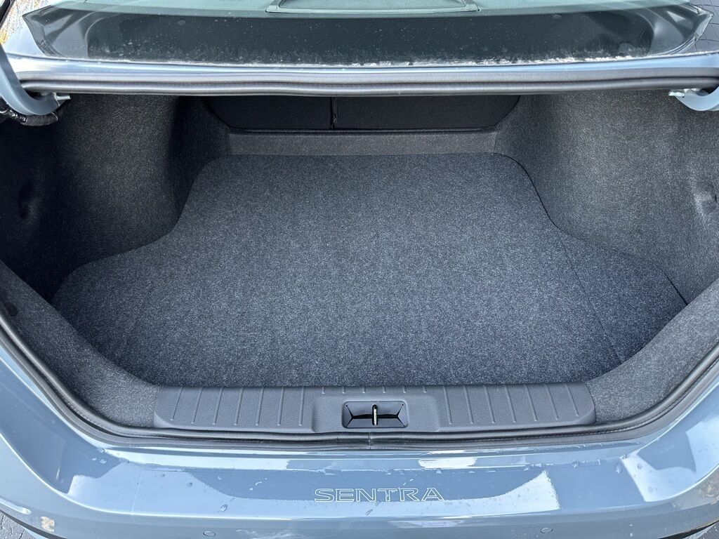 2025 Nissan Sentra SR w/Premium Pkg San Clemente CA