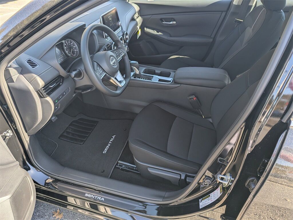 2025 Nissan Sentra SV Kennesaw GA 2025 Nissan Sentra SV Kennesaw GA