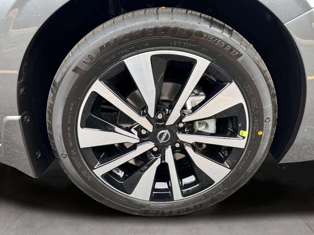 2025 Nissan Sentra SV San Clemente CA