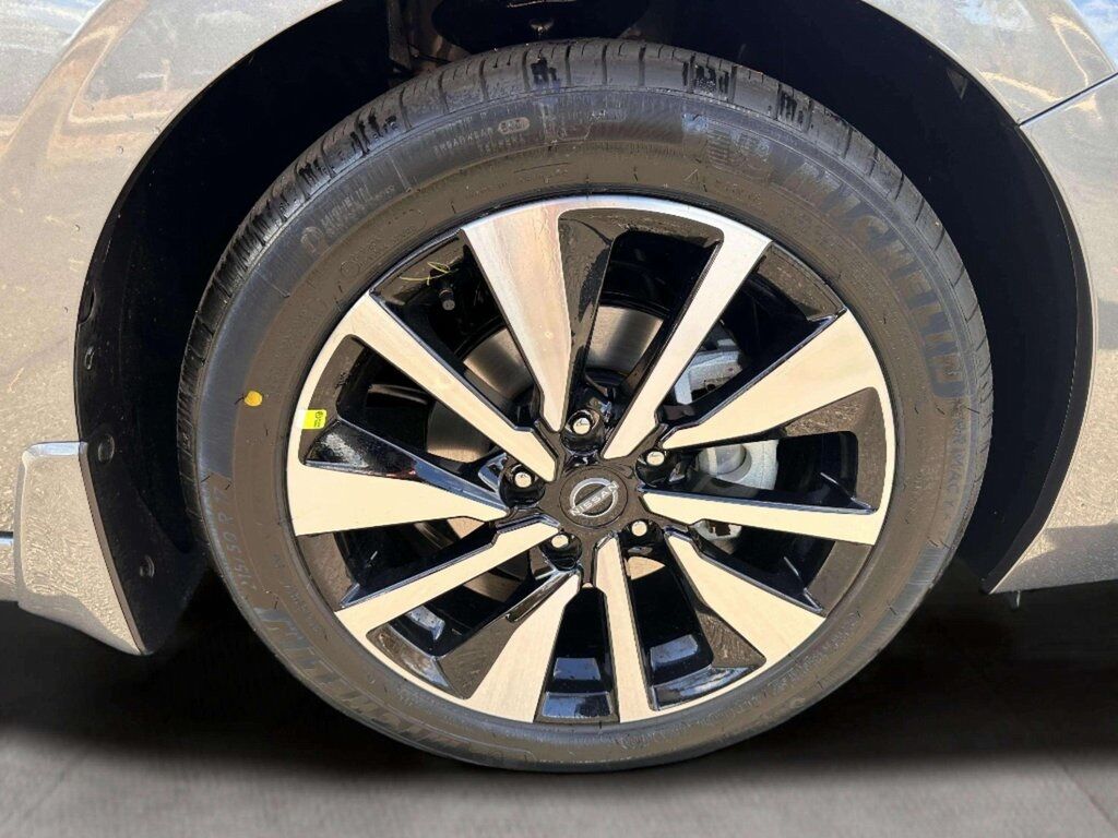 2025 Nissan Sentra SV San Clemente CA