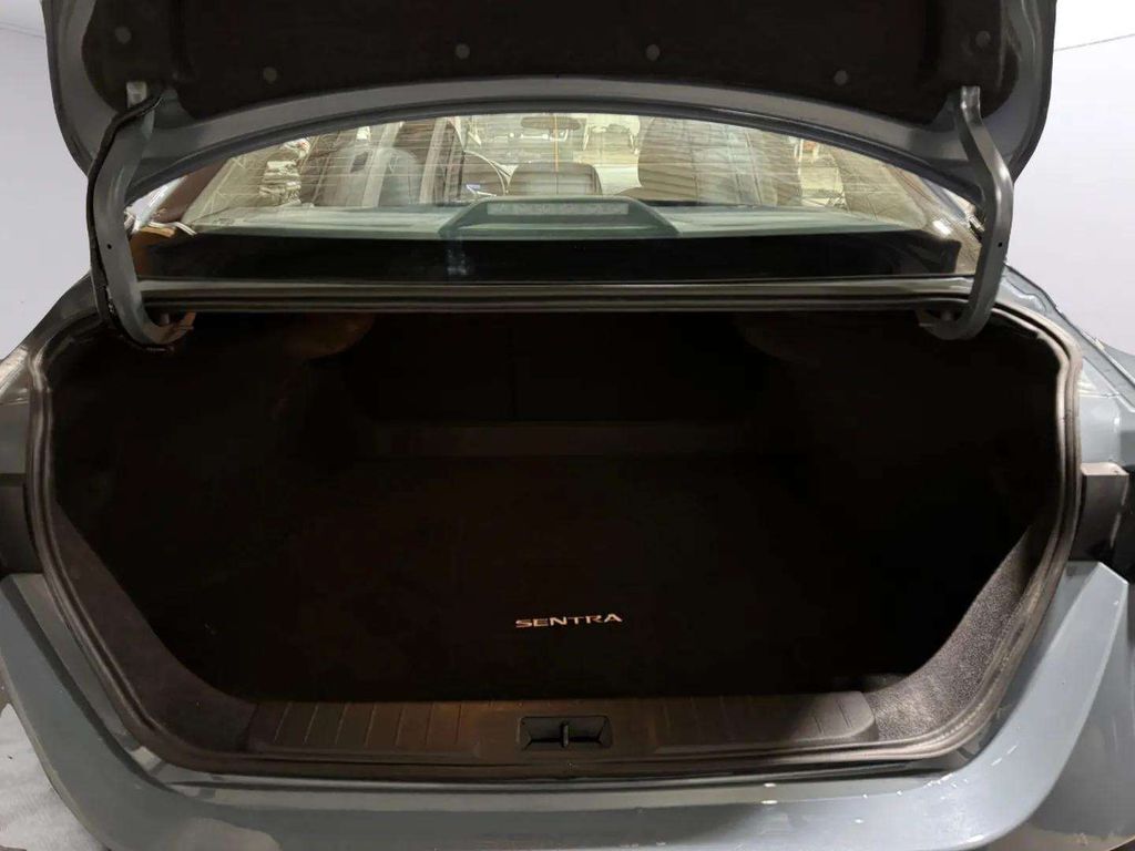 2025 Nissan Sentra SV San Clemente CA