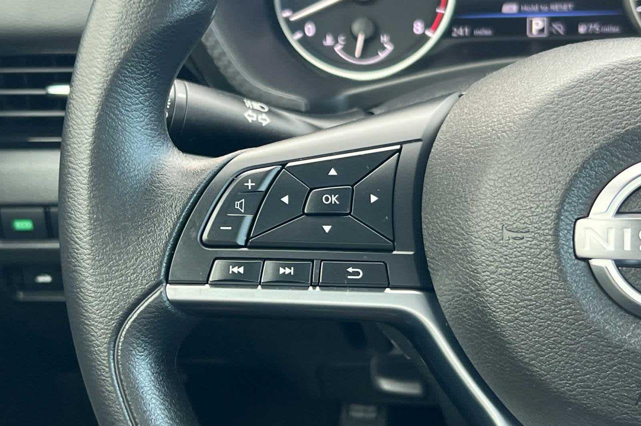2025 Nissan Sentra SV Roseville CA