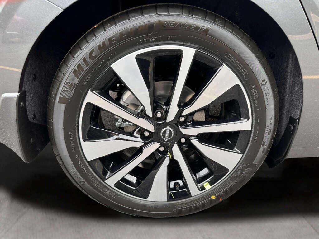 2025 Nissan Sentra SV San Clemente CA