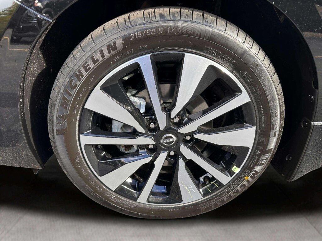 2025 Nissan Sentra SV San Clemente CA