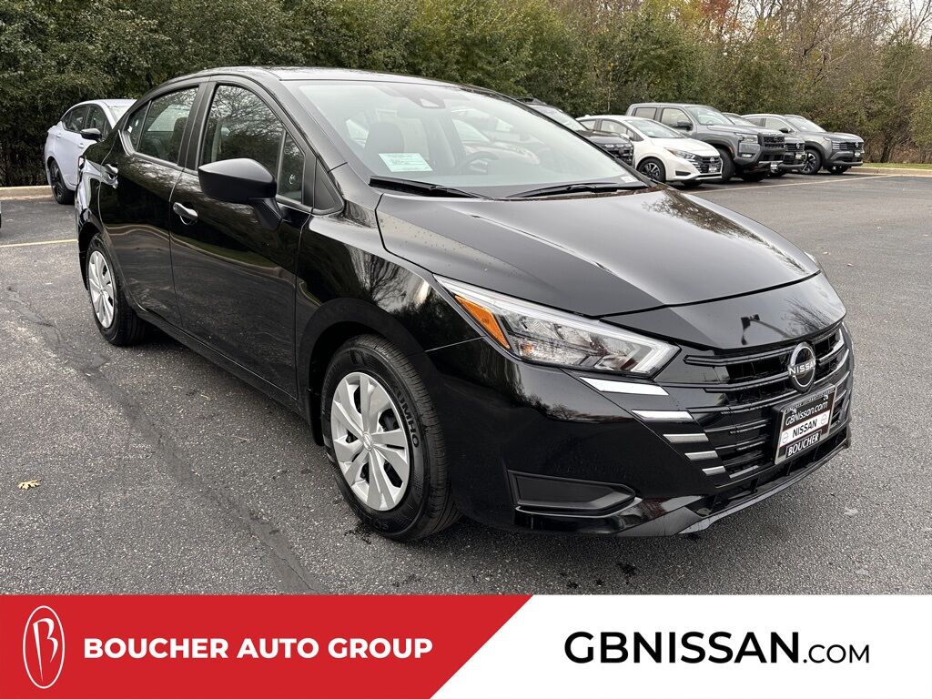 2025 Nissan Versa 1.6 S