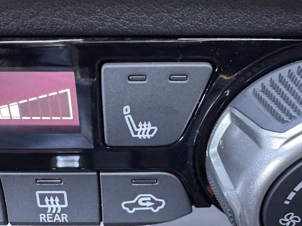 2025 Nissan Versa 1.6 SR San Clemente CA