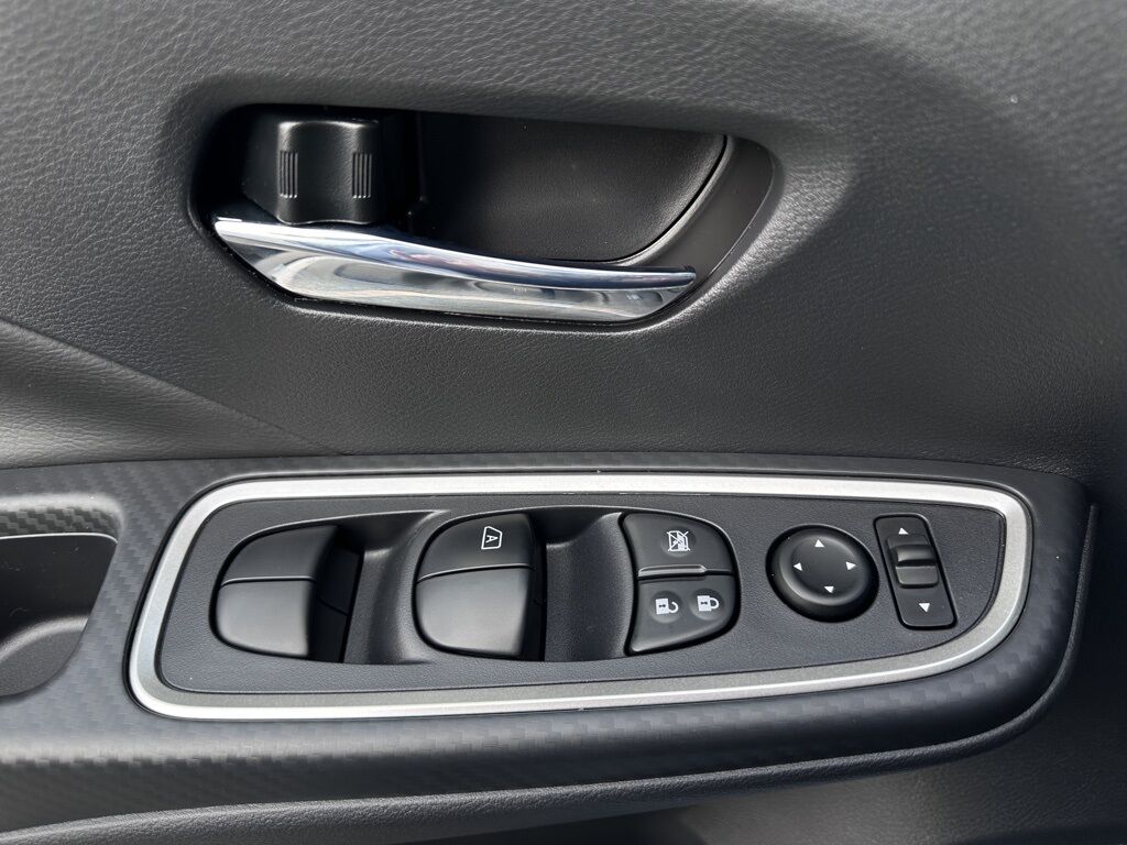 2025 Nissan Versa 1.6 SR San Clemente CA