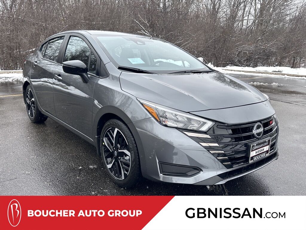 2025 Nissan Versa 1.6 SR