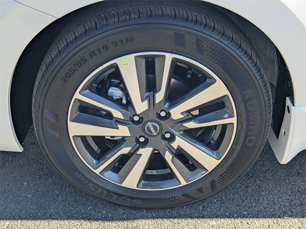 2025 Nissan Versa 1.6 SV Kennesaw GA 2025 Nissan Versa 1.6 SV Kennesaw GA