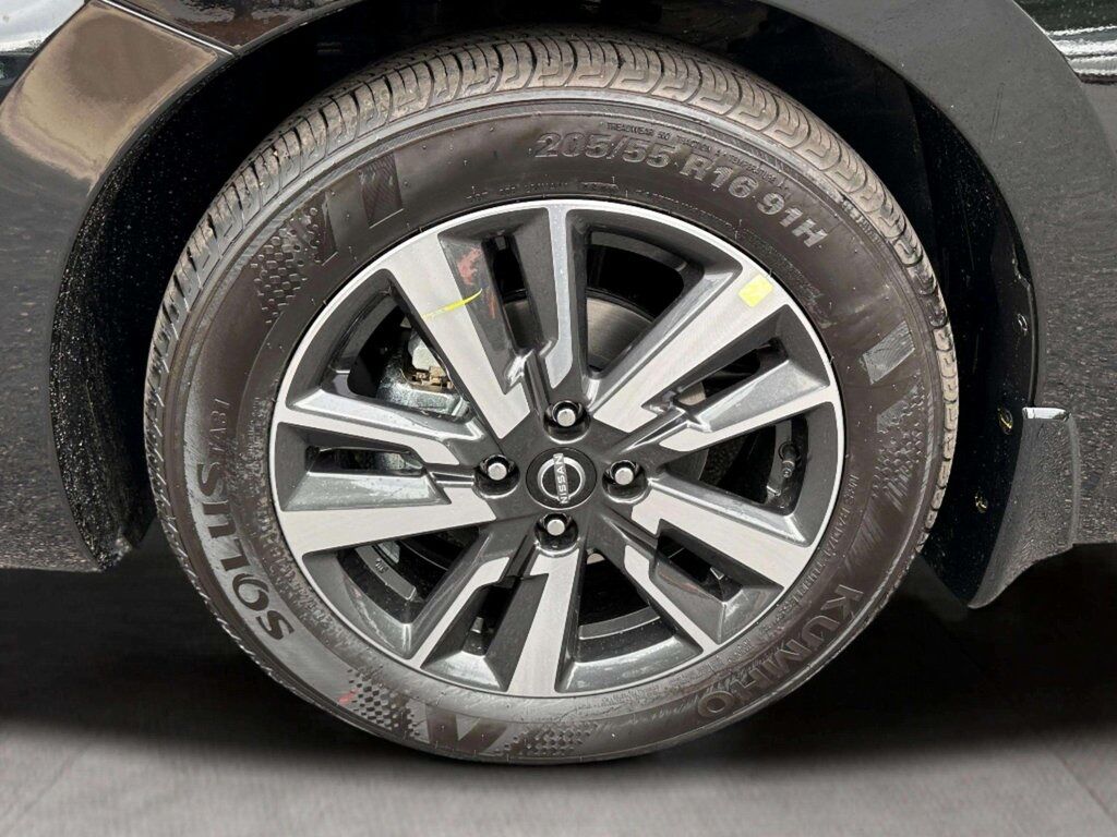 2025 Nissan Versa 1.6 SV San Clemente CA 2025 Nissan Versa 1.6 SV San Clemente CA