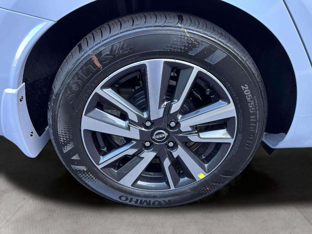 2025 Nissan Versa 1.6 SV San Clemente CA