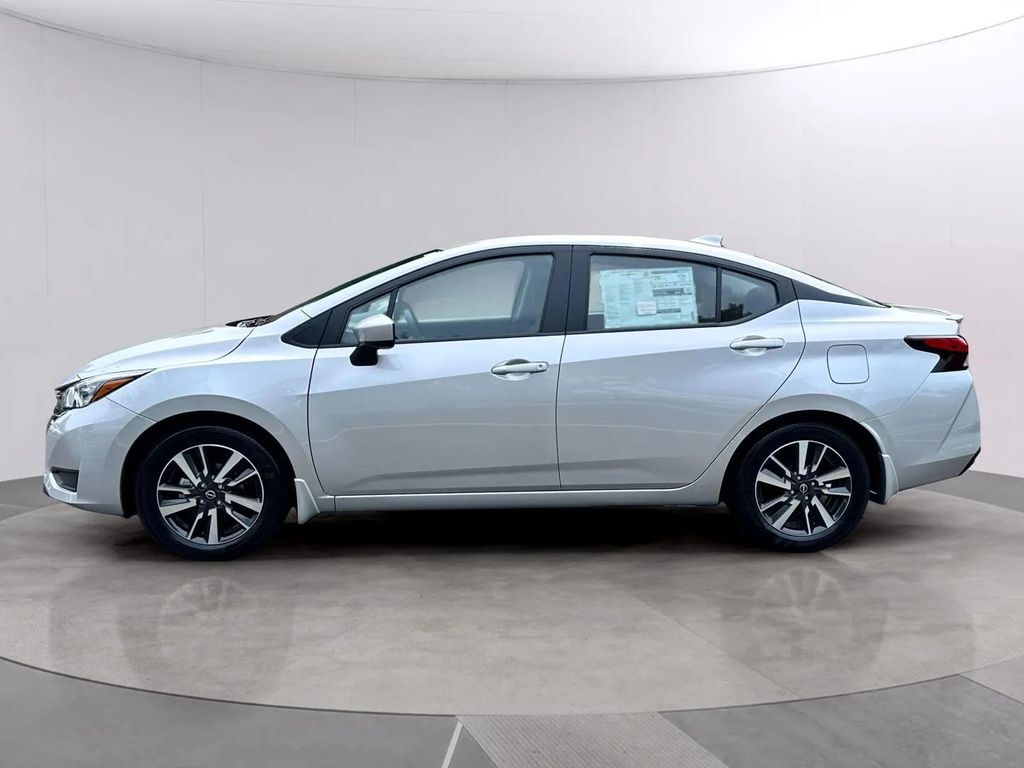 2025 Nissan Versa 1.6 SV San Clemente CA