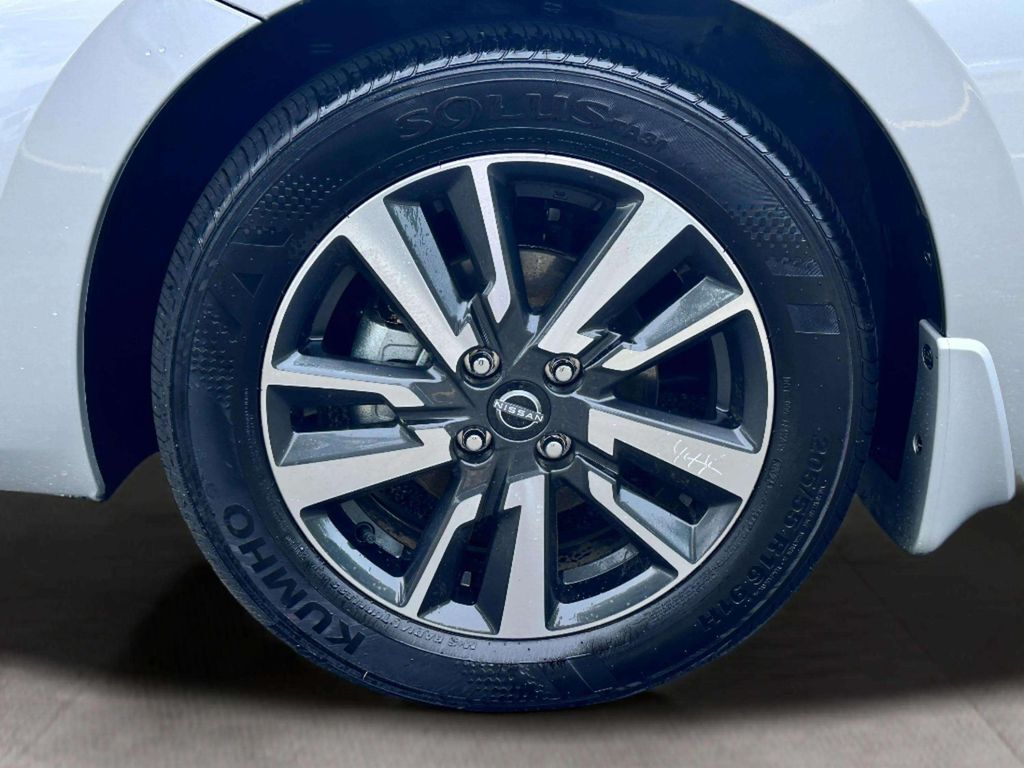 2025 Nissan Versa 1.6 SV San Clemente CA