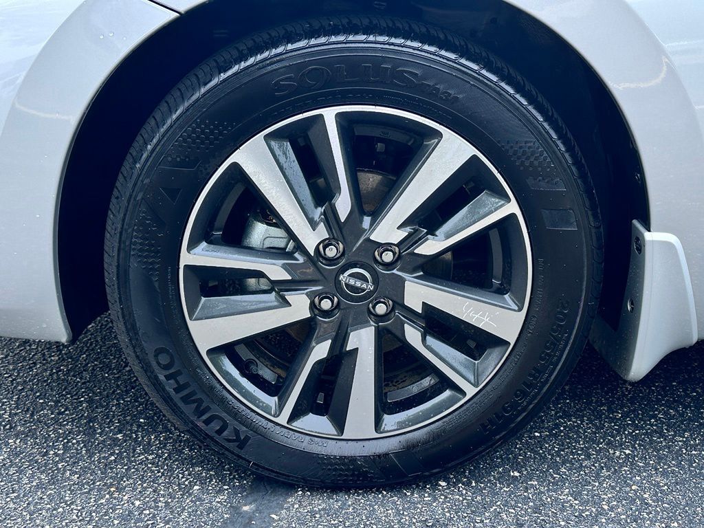 2025 Nissan Versa 1.6 SV San Clemente CA