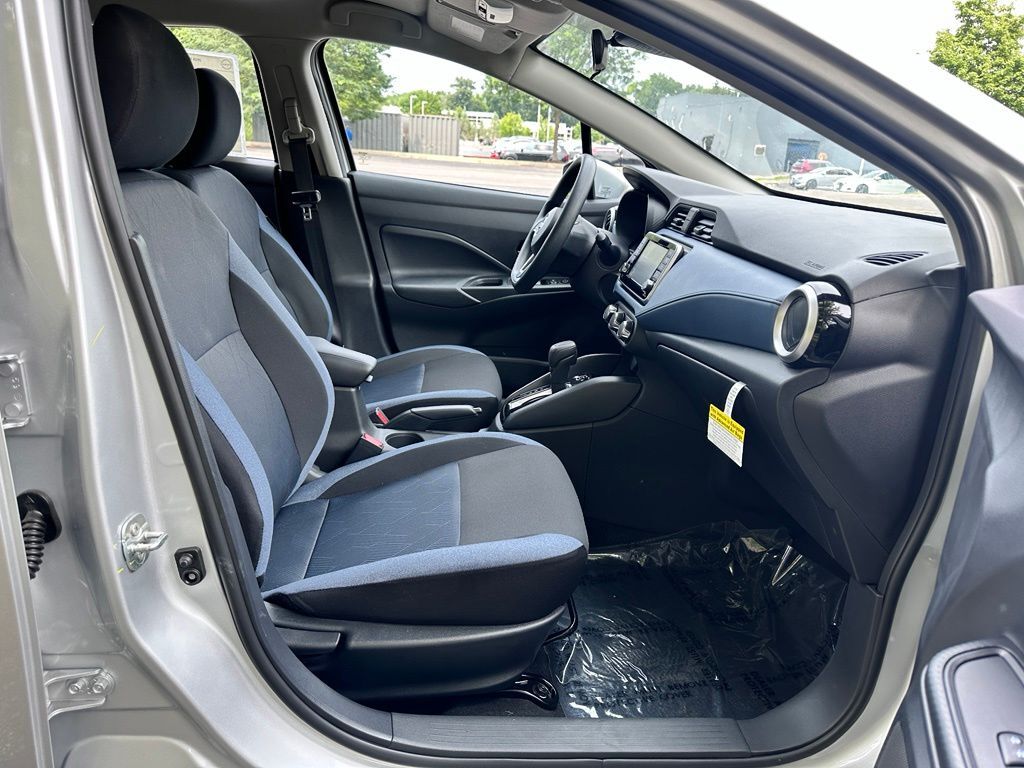 2025 Nissan Versa 1.6 SV San Clemente CA