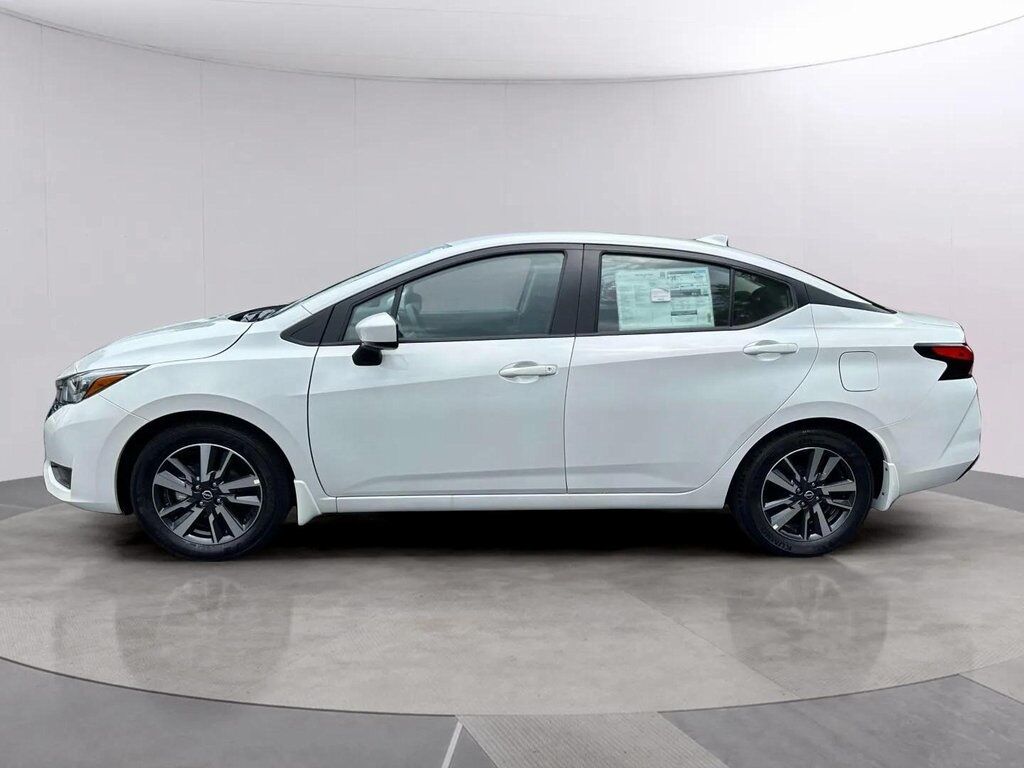 2025 Nissan Versa 1.6 SV San Clemente CA