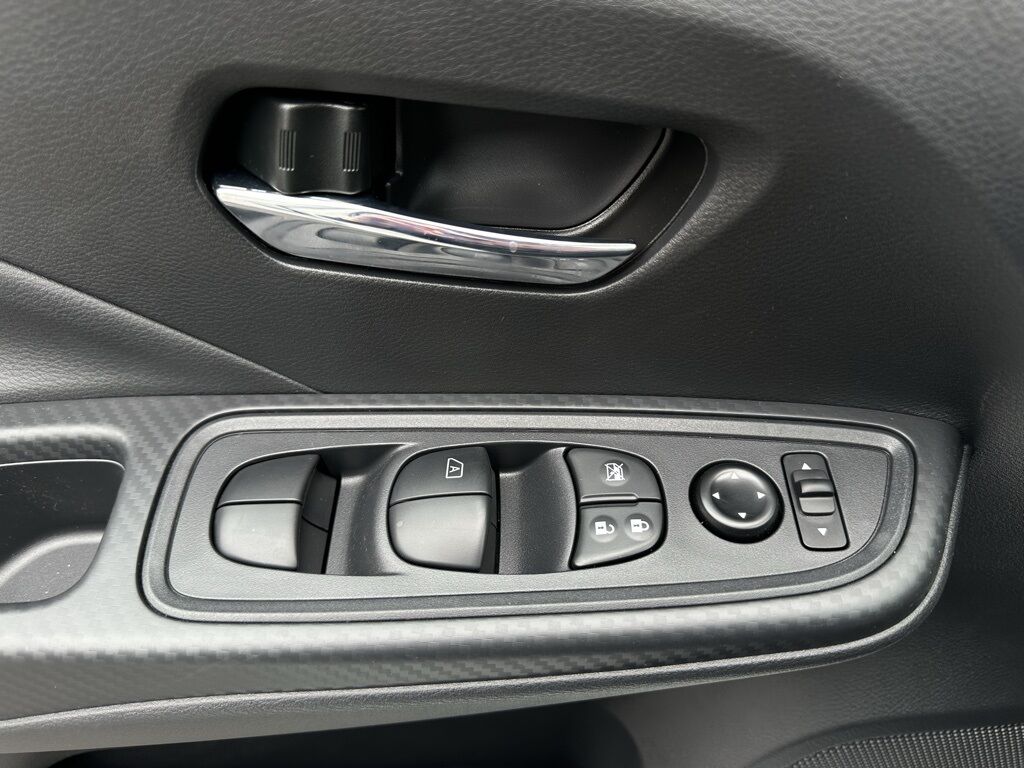 2025 Nissan Versa 1.6 SV San Clemente CA