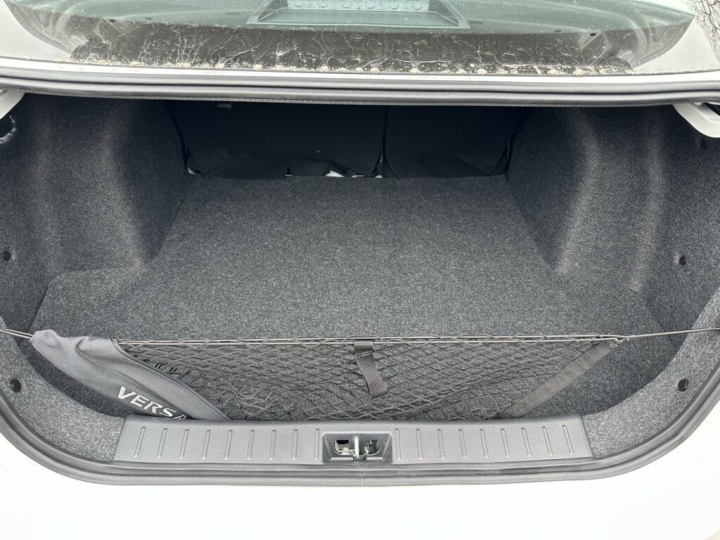 2025 Nissan Versa 1.6 SV San Clemente CA