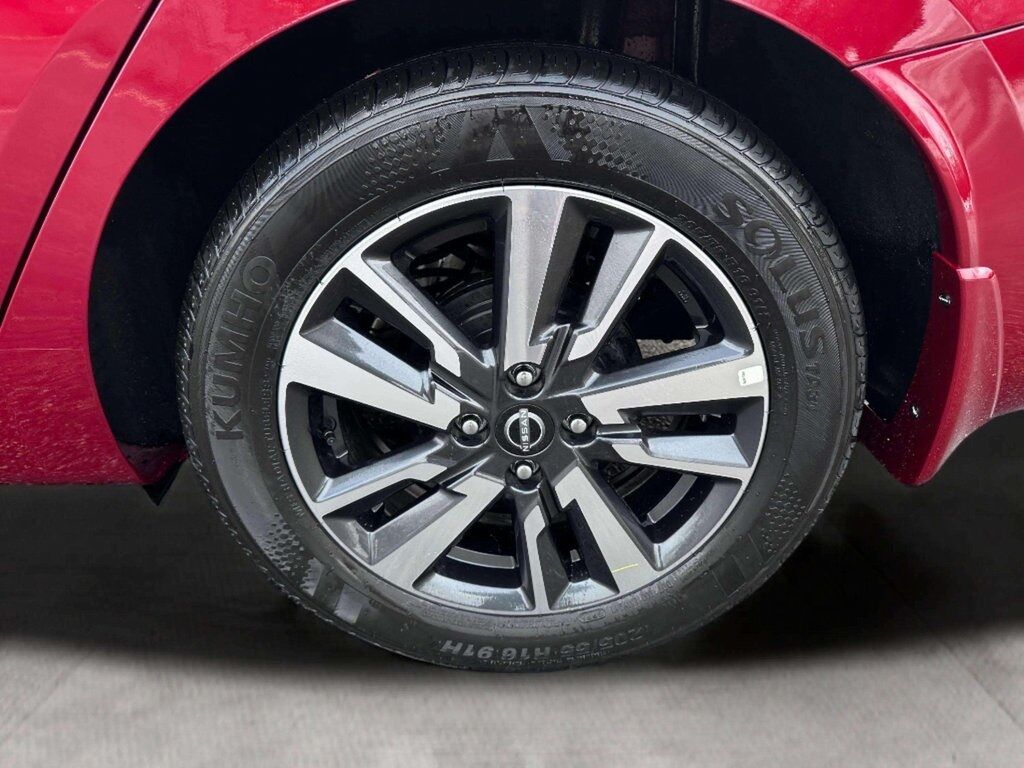 2025 Nissan Versa 1.6 SV San Clemente CA