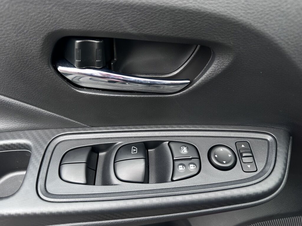 2025 Nissan Versa 1.6 SV San Clemente CA