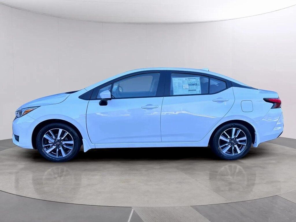 2025 Nissan Versa 1.6 SV San Clemente CA