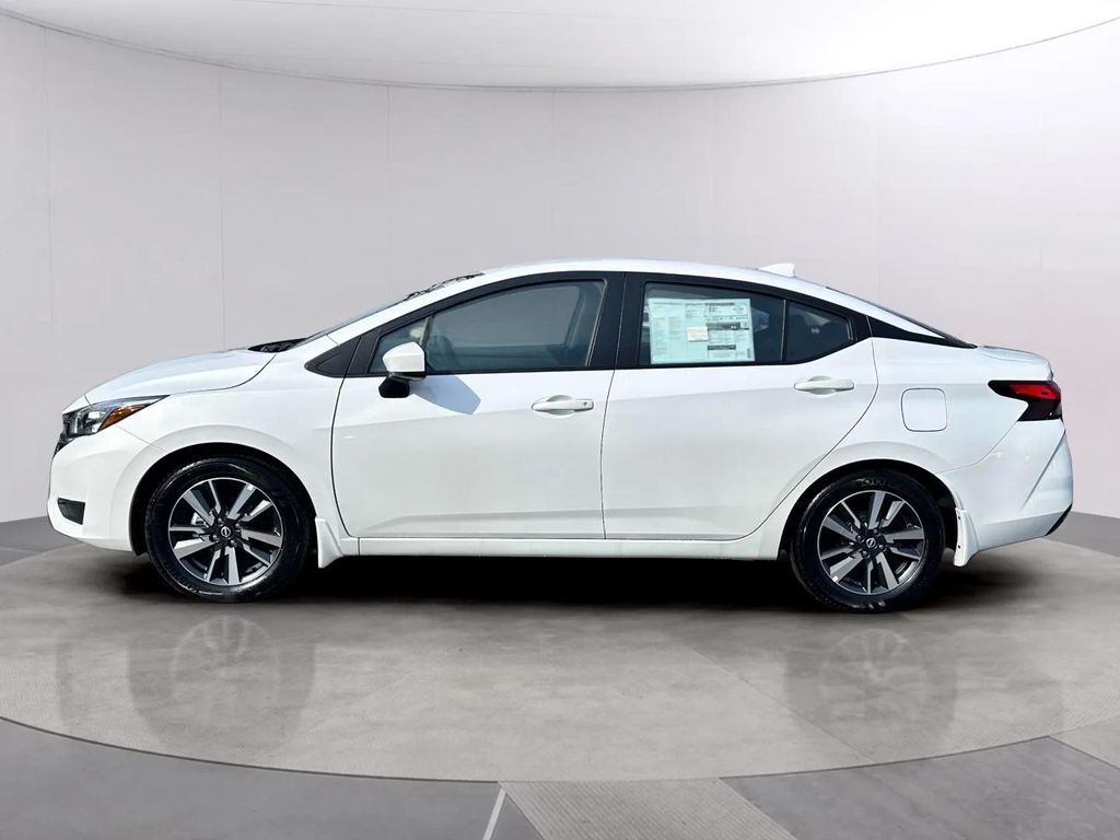 2025 Nissan Versa 1.6 SV San Clemente CA