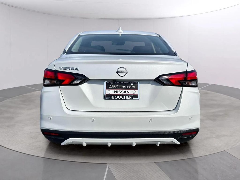 2025 Nissan Versa 1.6 SV San Clemente CA