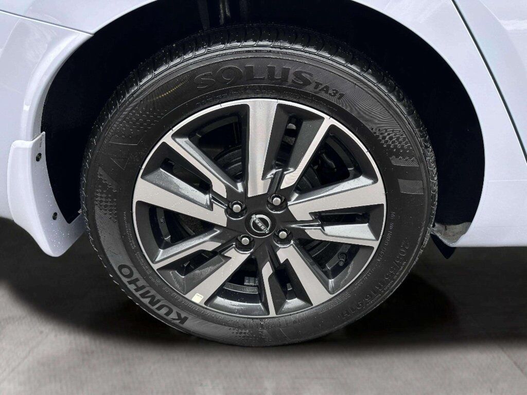 2025 Nissan Versa 1.6 SV San Clemente CA