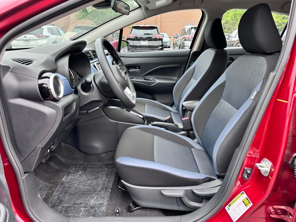 2025 Nissan Versa 1.6 SV San Clemente CA