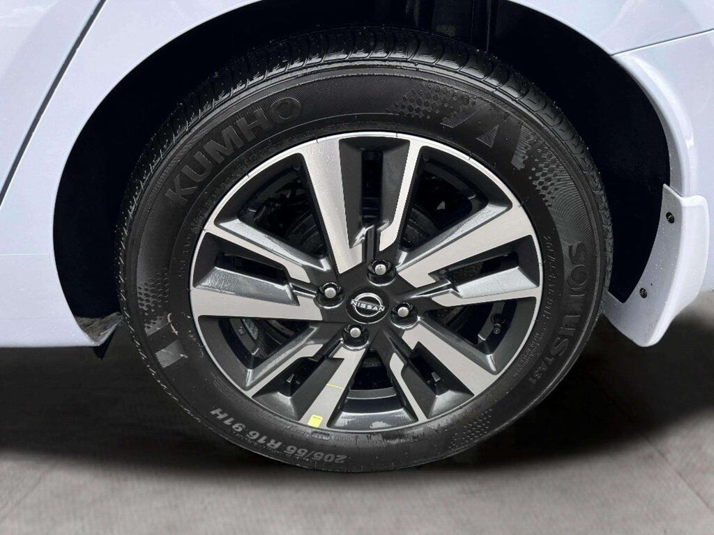 2025 Nissan Versa 1.6 SV San Clemente CA