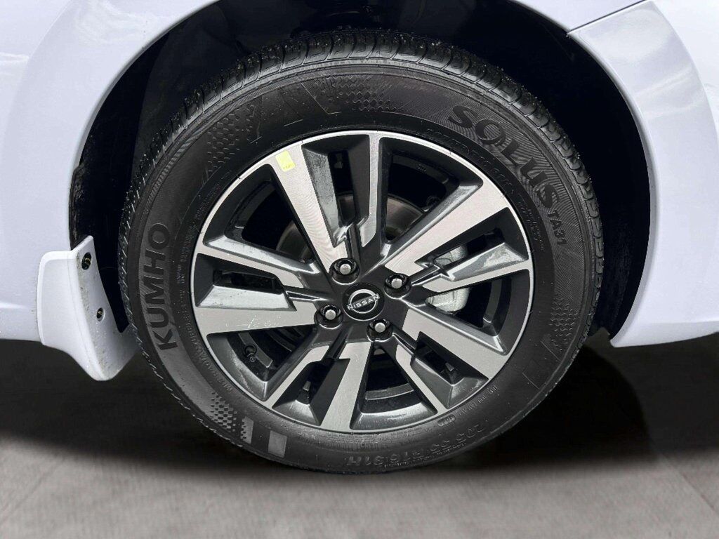 2025 Nissan Versa 1.6 SV San Clemente CA