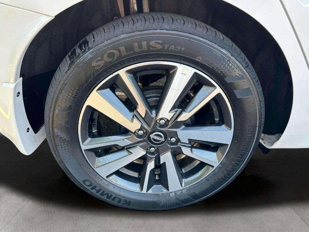 2025 Nissan Versa 1.6 SV San Clemente CA