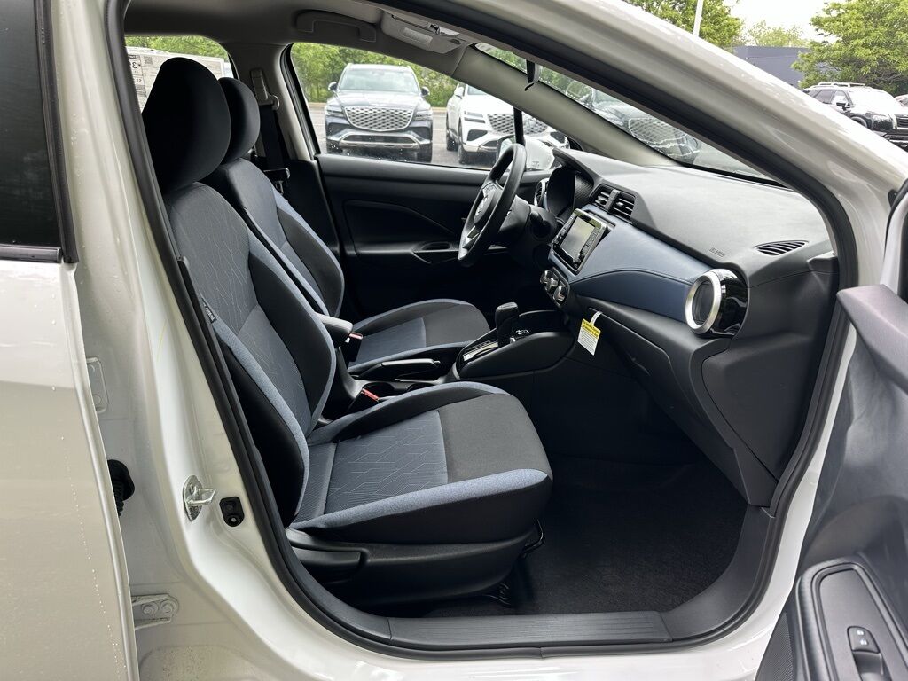 2025 Nissan Versa 1.6 SV San Clemente CA