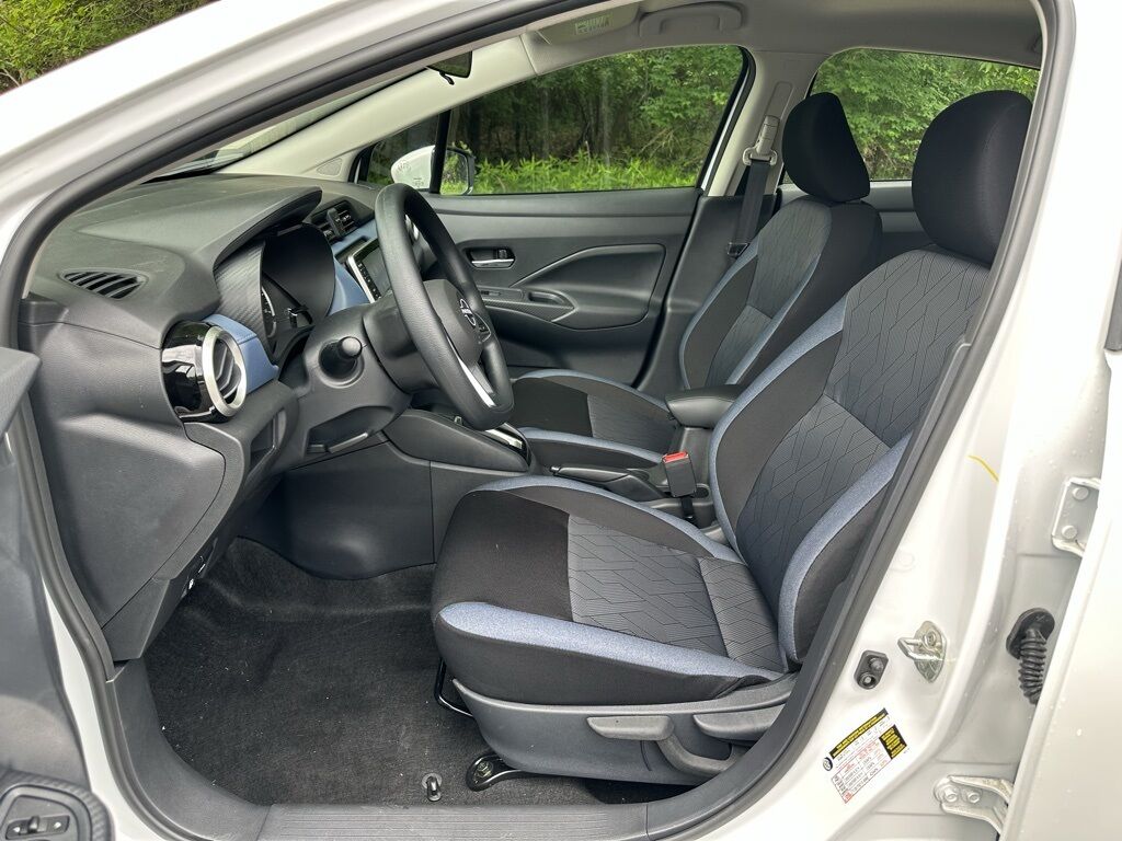 2025 Nissan Versa 1.6 SV San Clemente CA