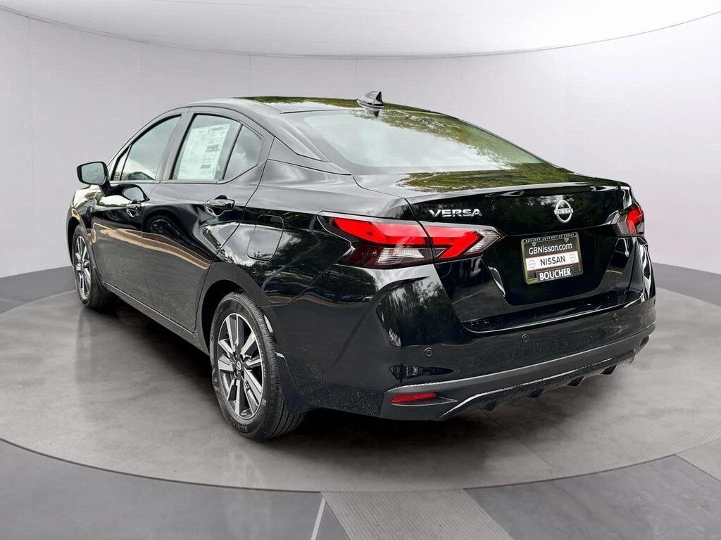 2025 Nissan Versa 1.6 SV San Clemente CA