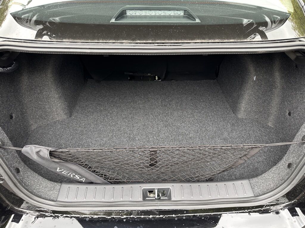 2025 Nissan Versa 1.6 SV San Clemente CA